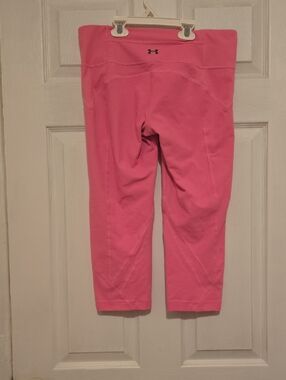 Under Armour Pink Capri Leggings for Women